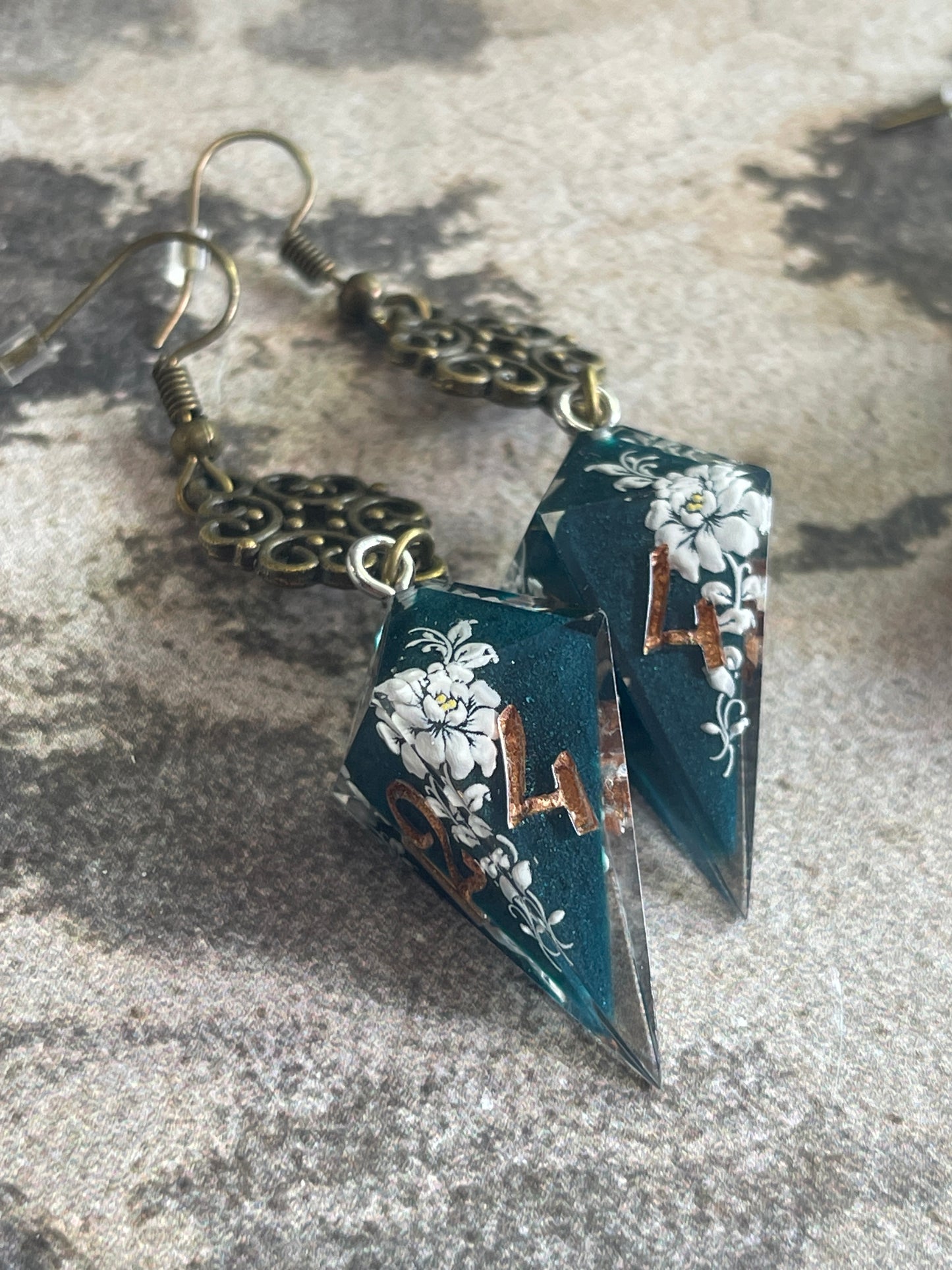 Rococo D4 earrings