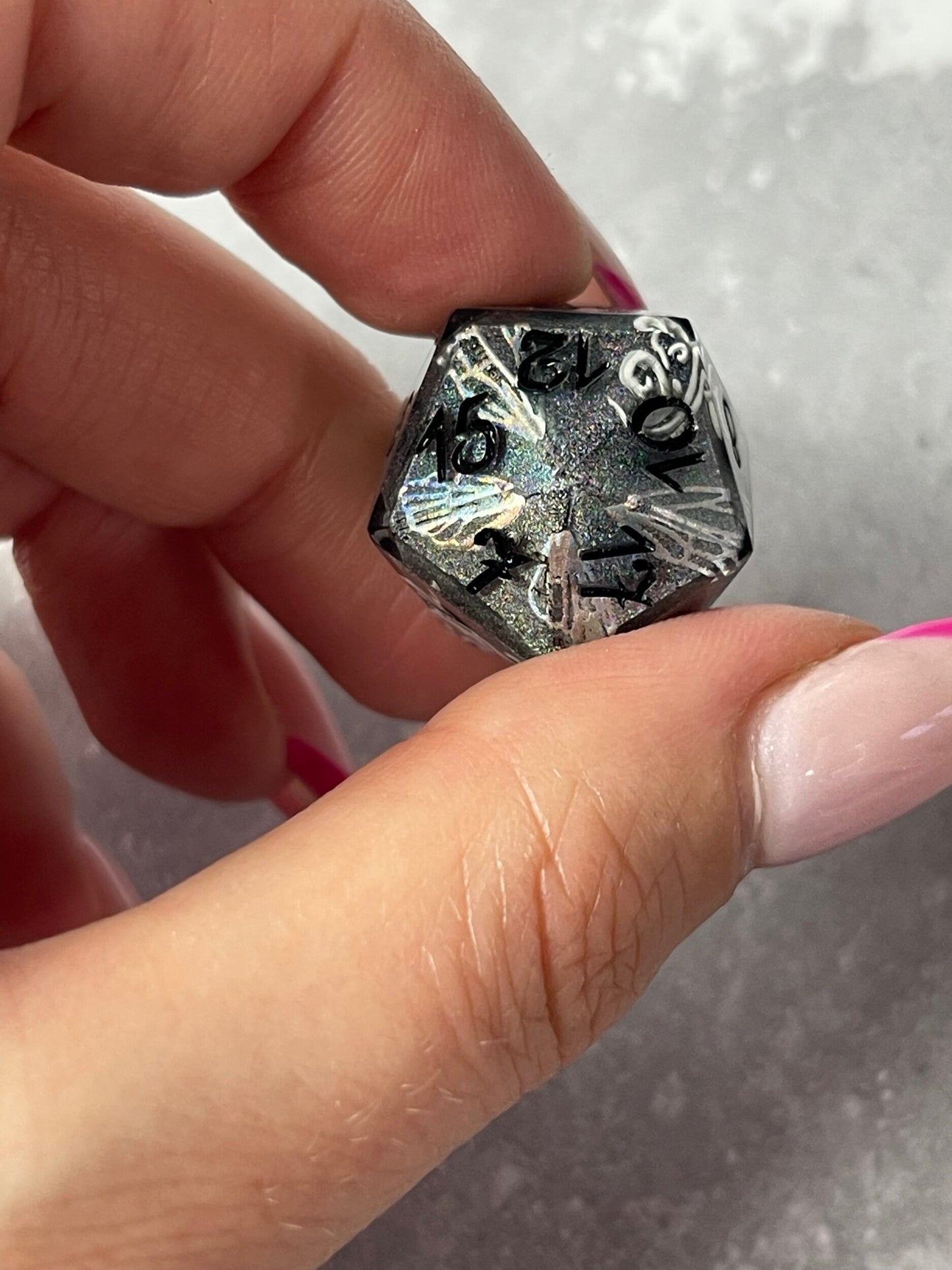 Holographic Fairy Wings D20 die