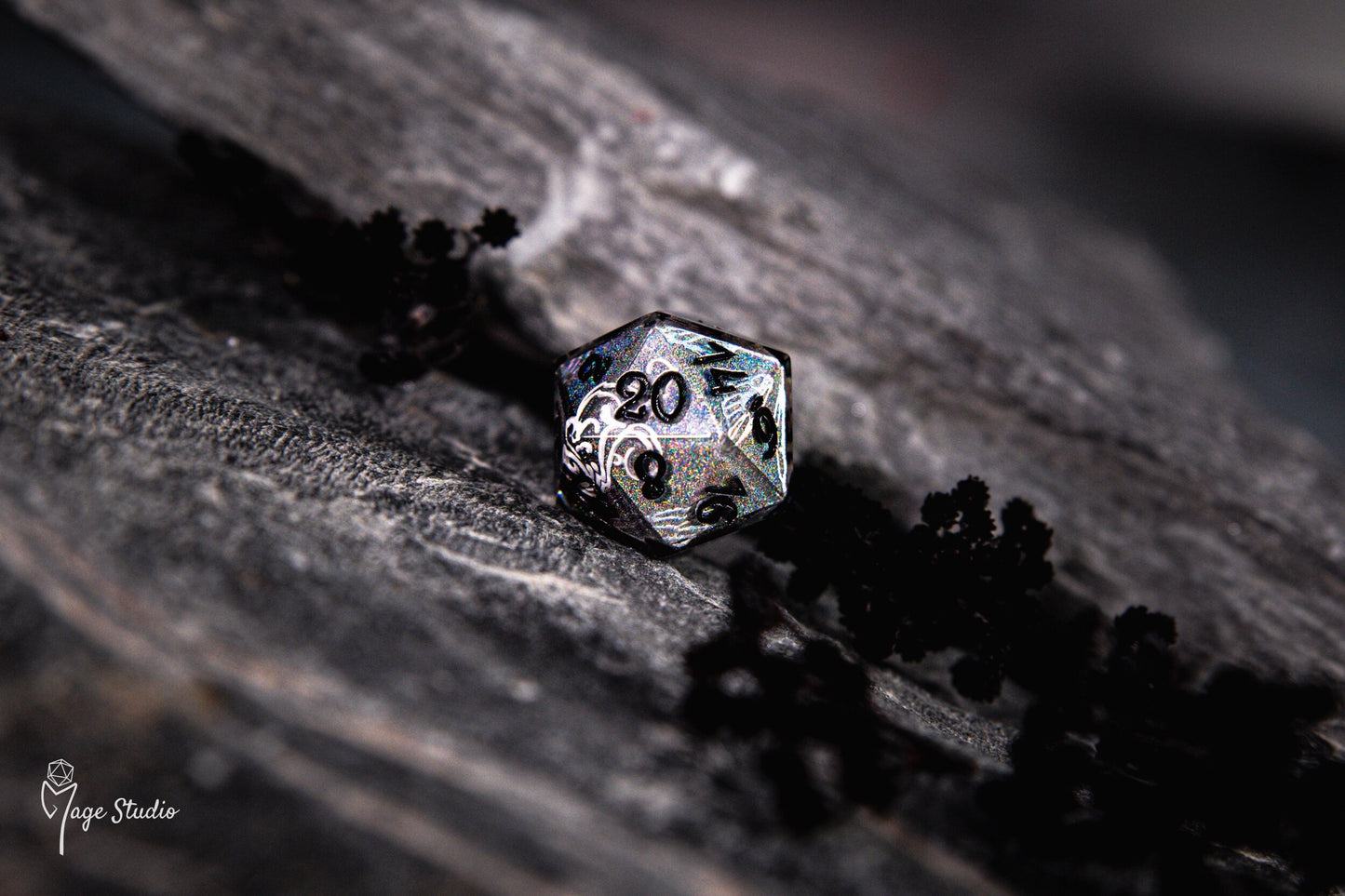 Holographic Fairy Wings D20 die