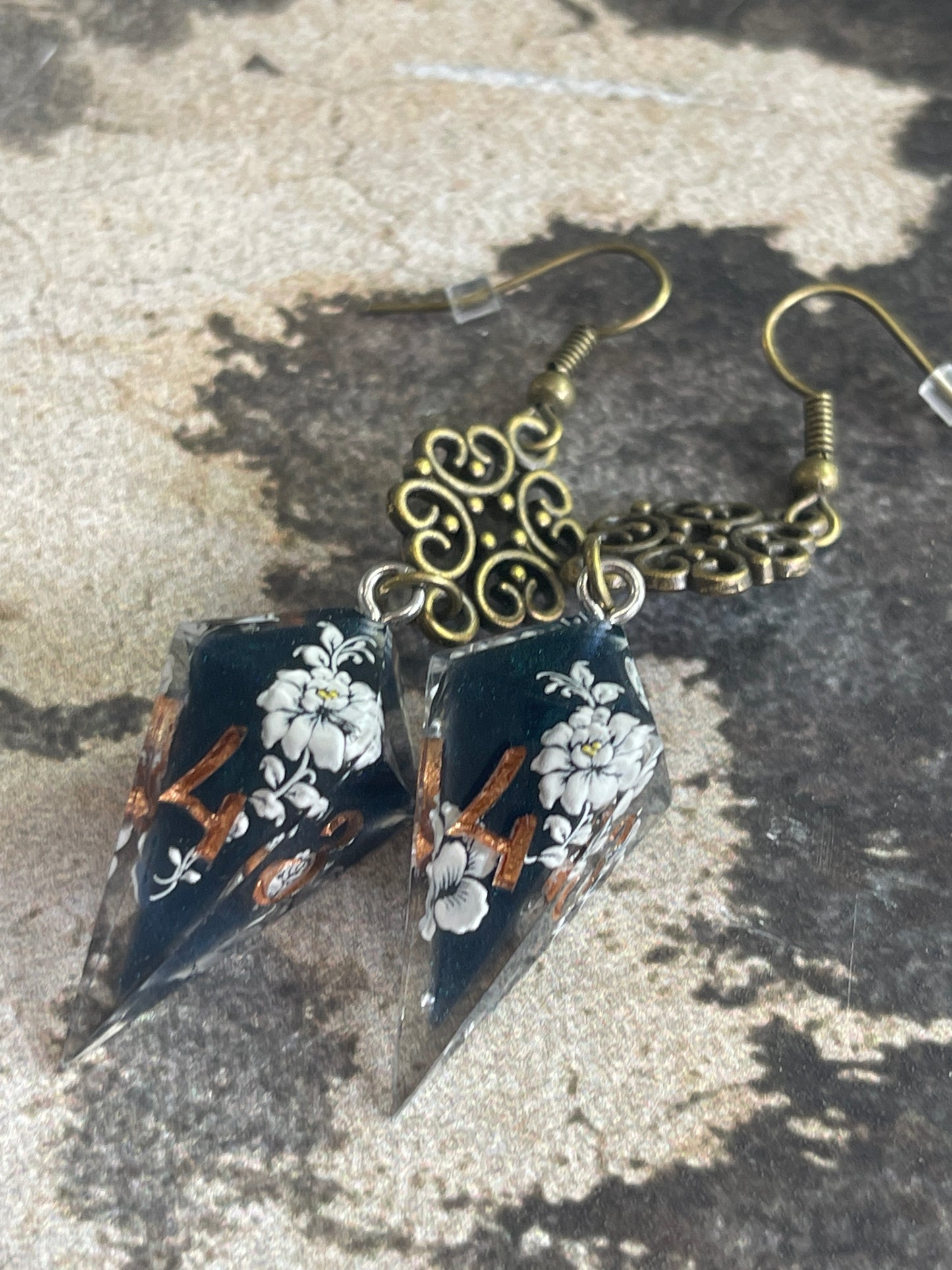 Rococo D4 earrings