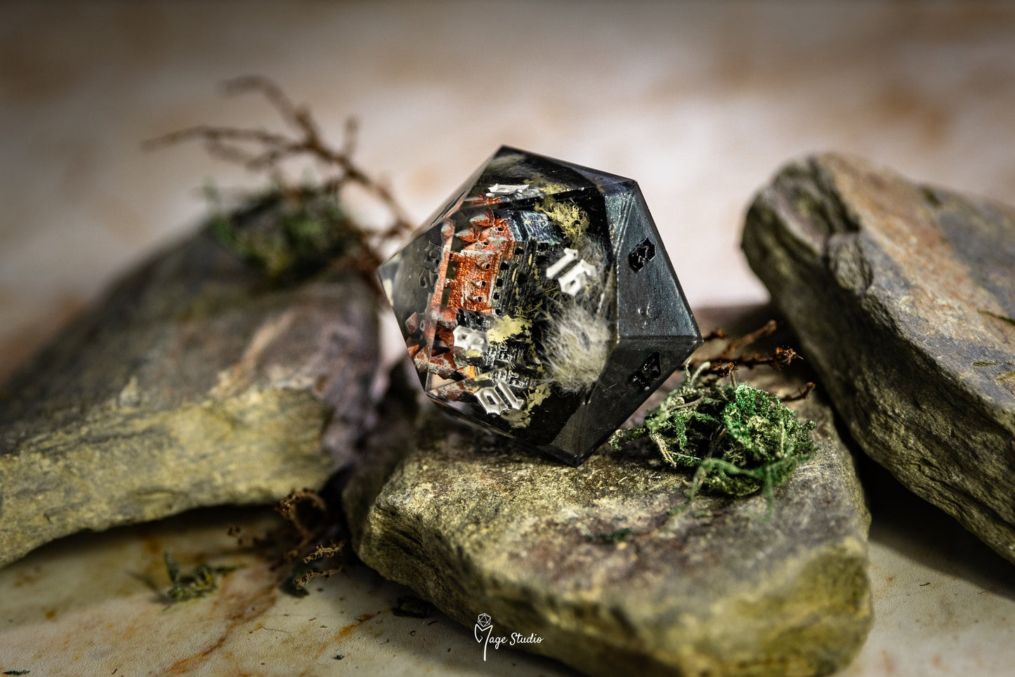 Castle D20 50mm die chonk