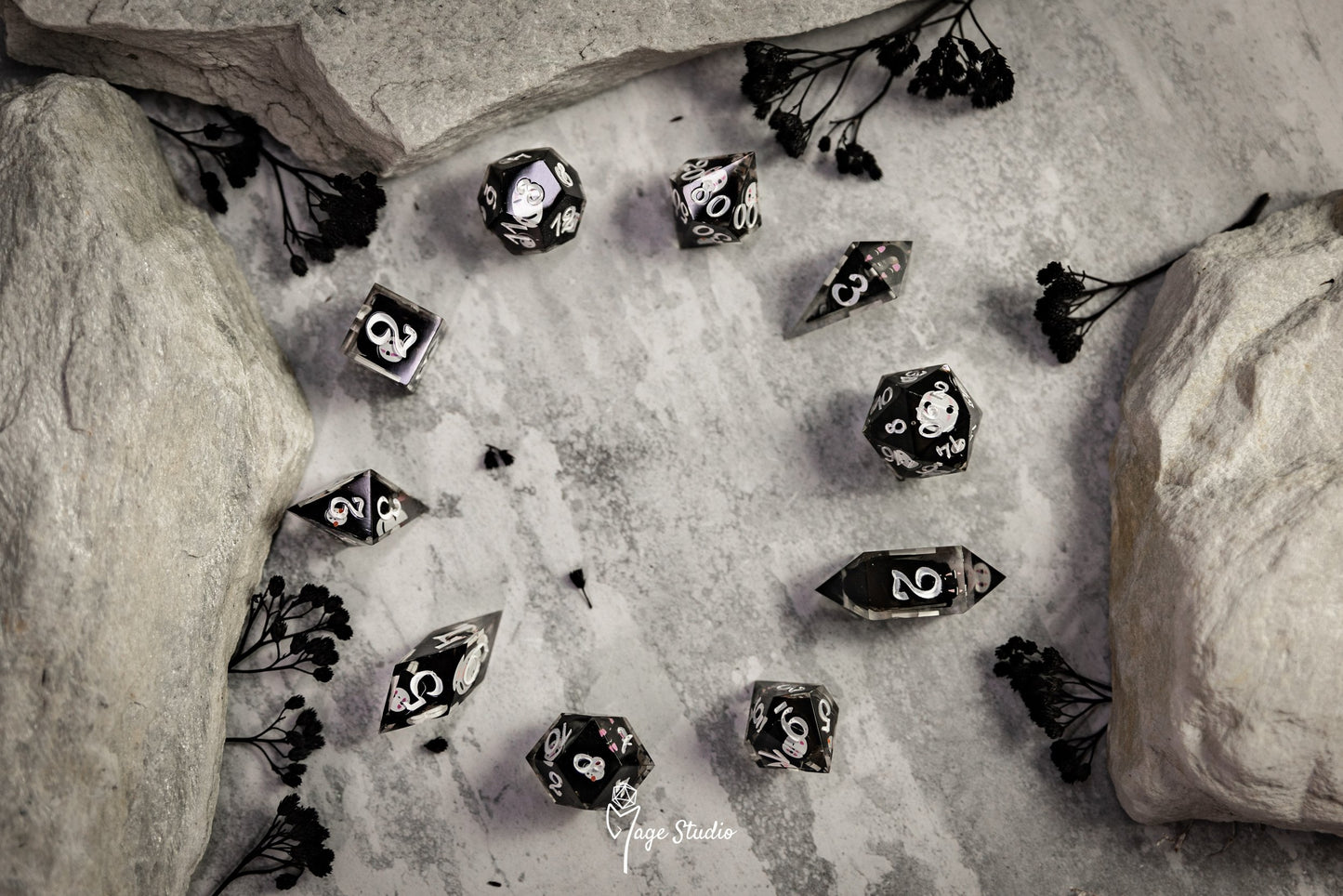 No Face dice set