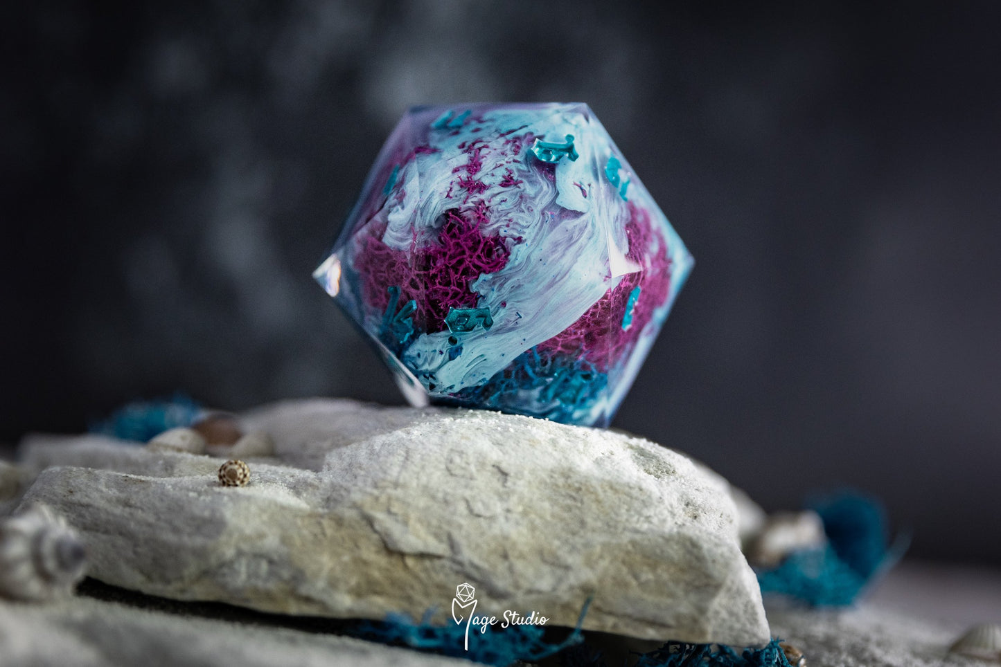 Ocean Depths D20 50mm chonk die