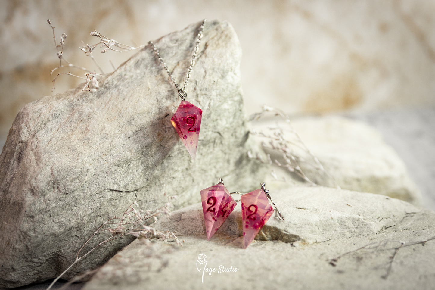 Pink Flowers shard D4 die Necklace