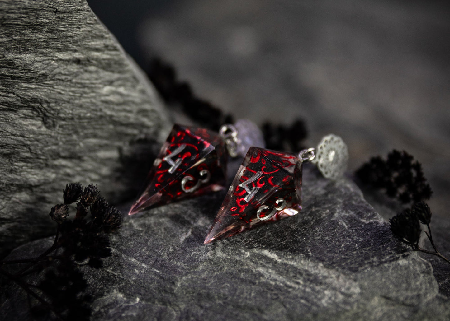 Gilded Age: Agnes D4 shard earrings