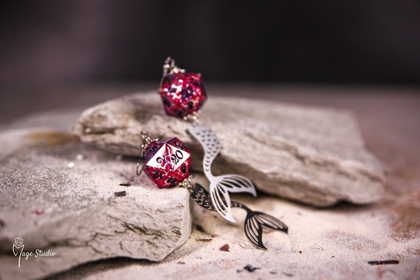 Mermaids D20 earrings pink
