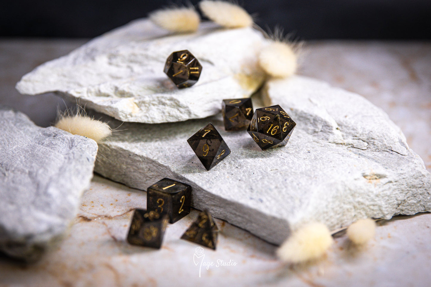 Mel Mederada- handmade resin Dice set 7pcs logo D20