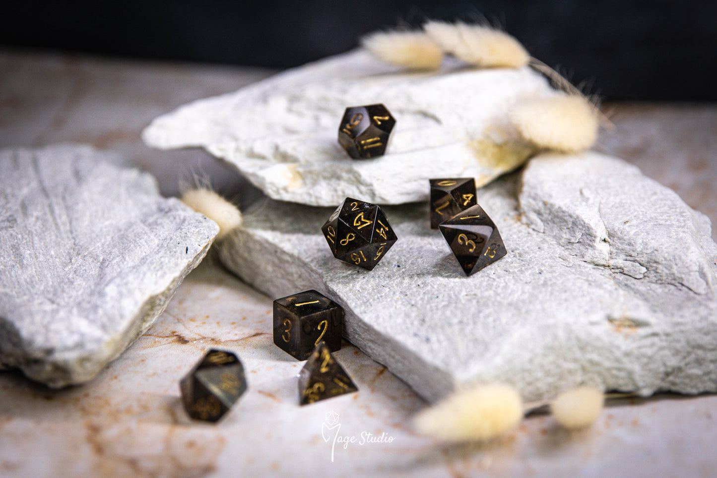Mel Mederada- handmade resin Dice set 7pcs logo D20