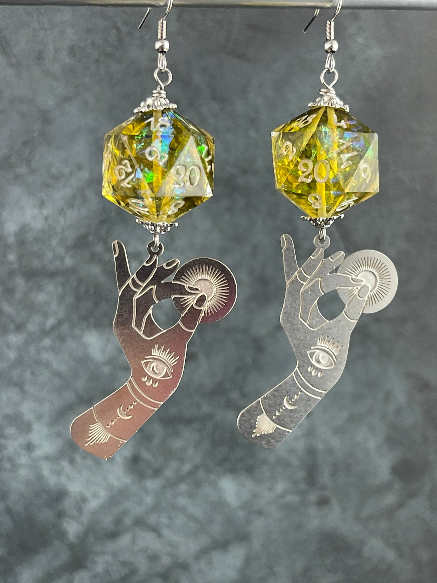 Blessing D20 earrings yellow