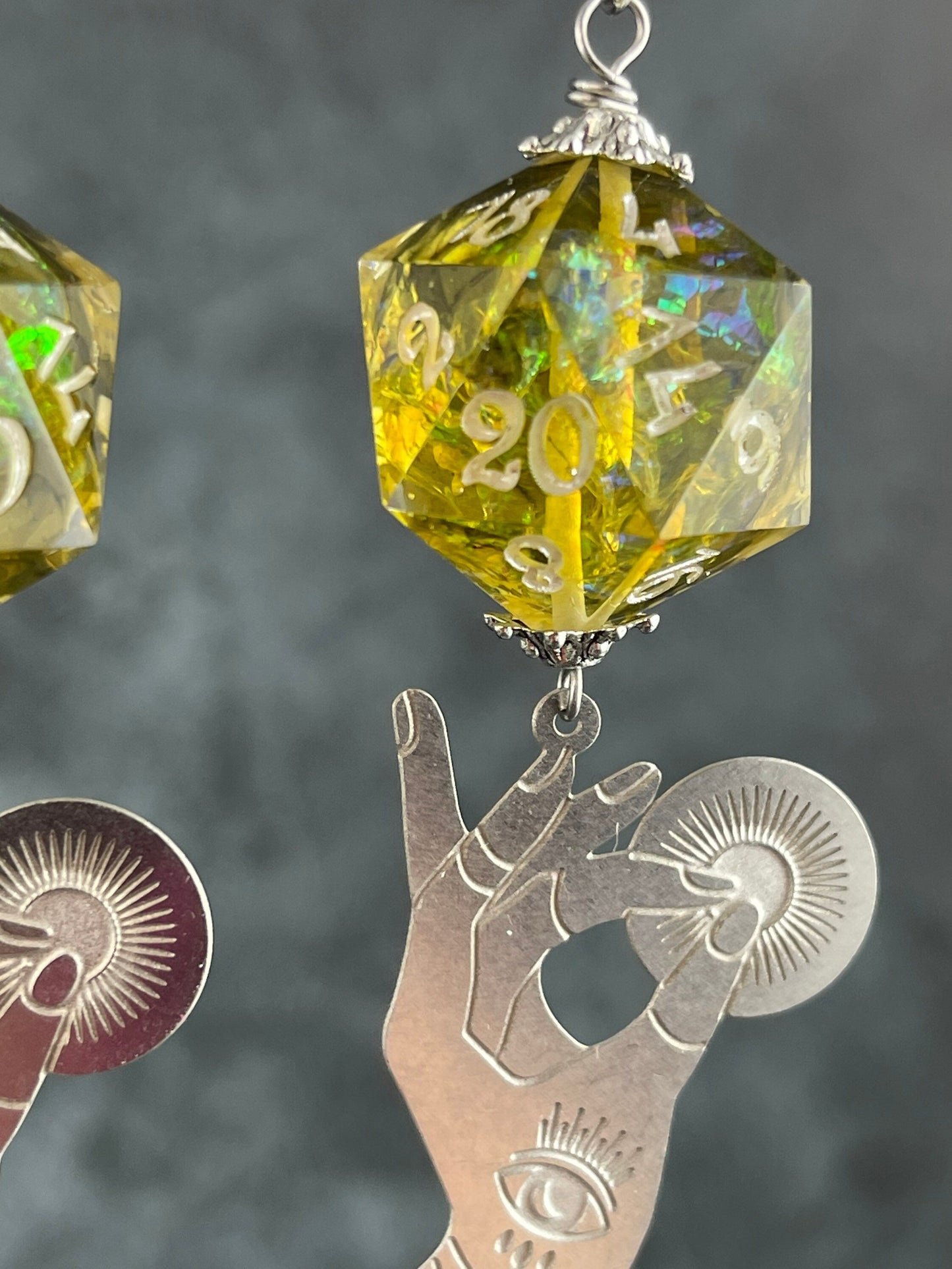 Blessing D20 earrings yellow