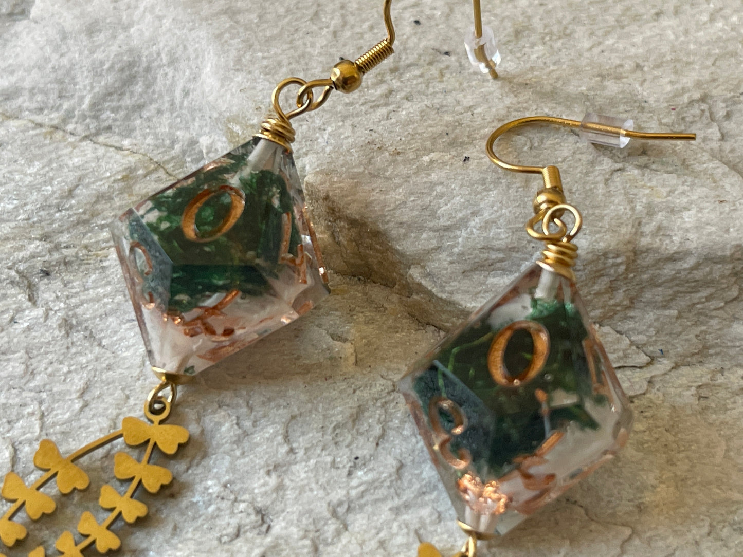 Misty Bloom D10 Earrings (gold-green and white)
