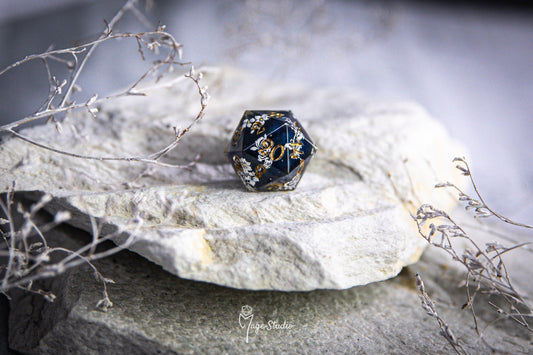 Rococo single D20 handmade resin dice
