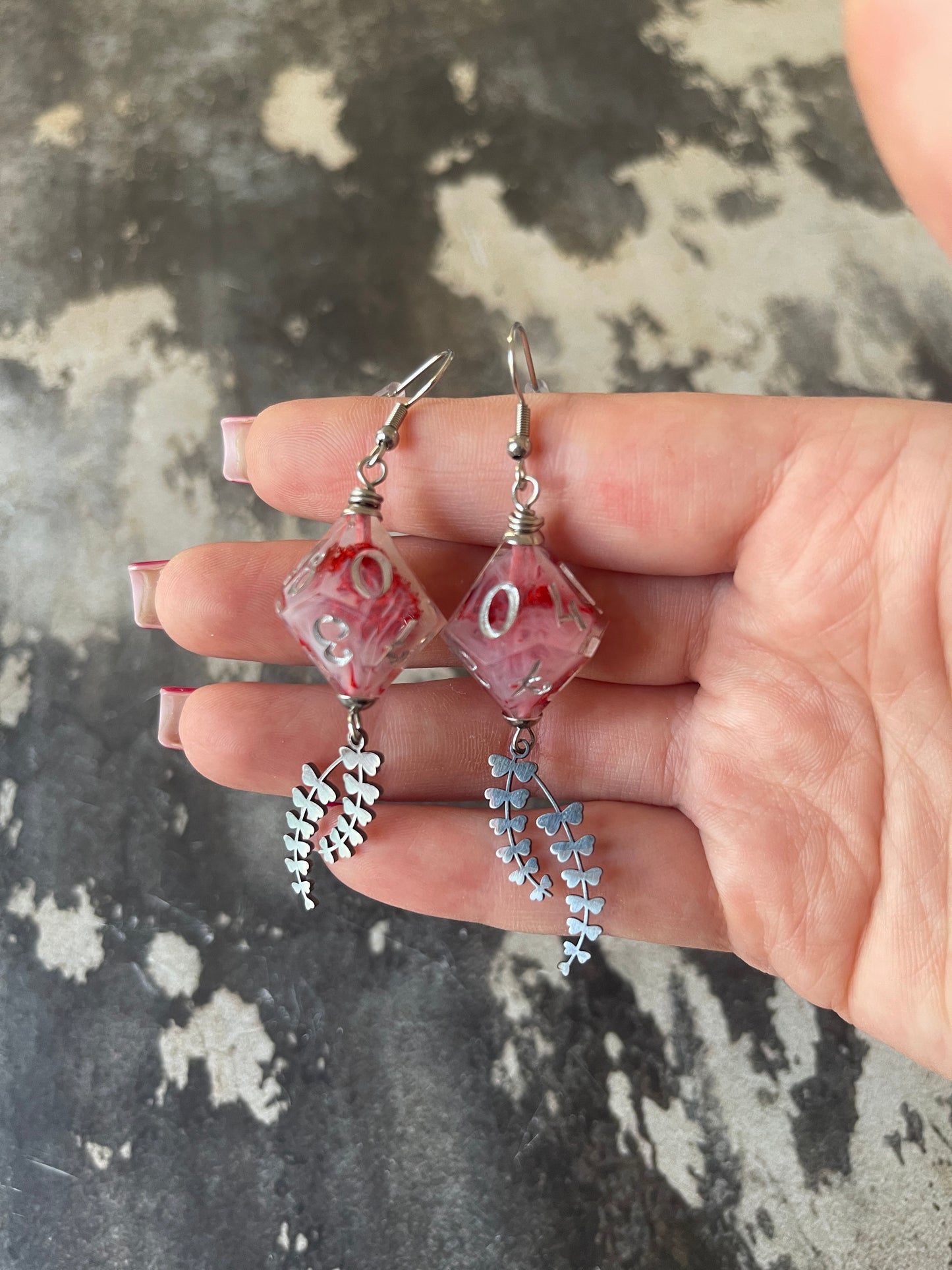 Misty Bloom D10 dice Earrings (silver- red and white)