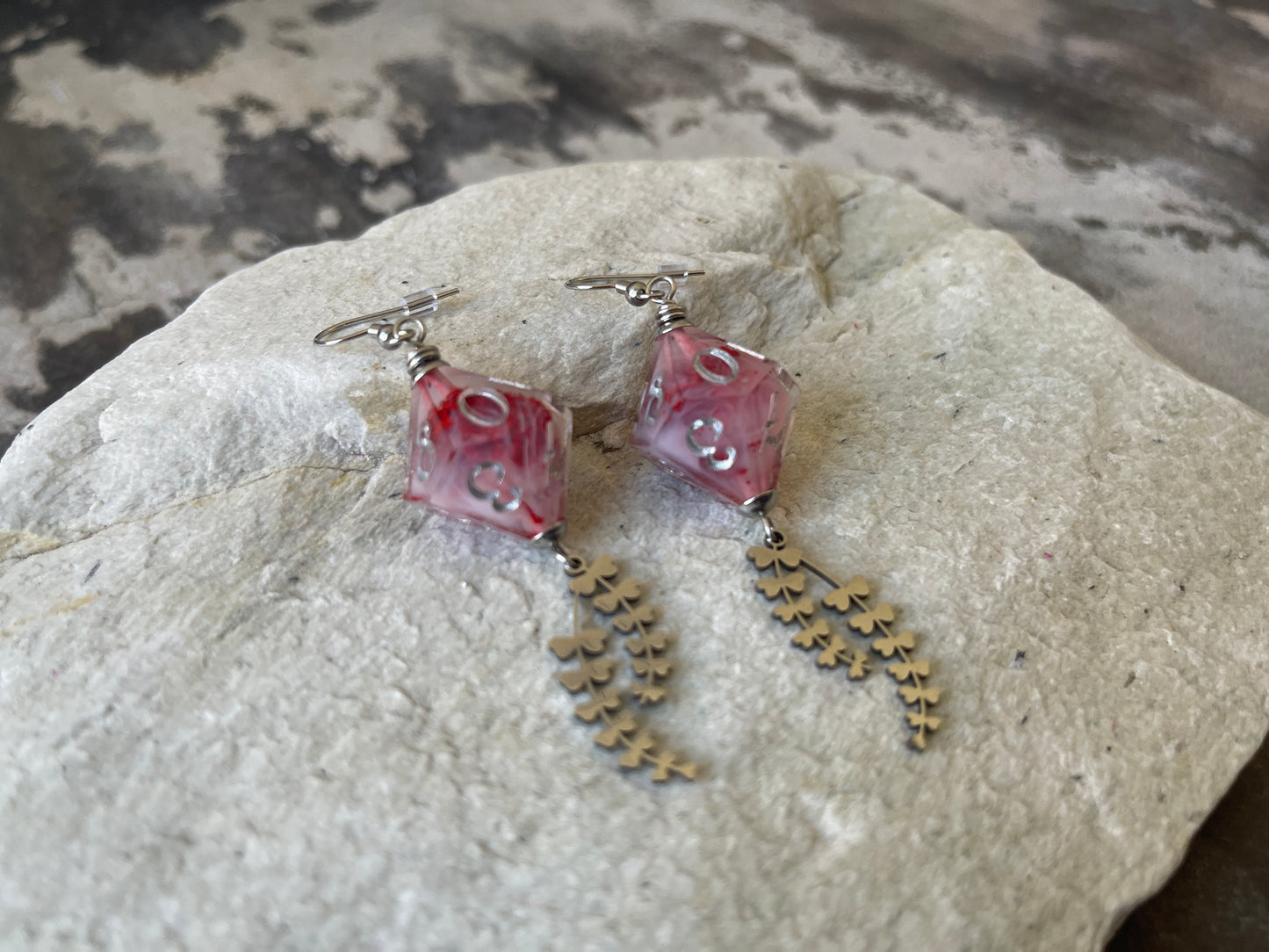 Misty Bloom D10 dice Earrings (silver- red and white)