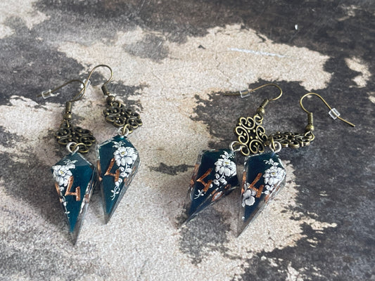 Rococo D4 earrings