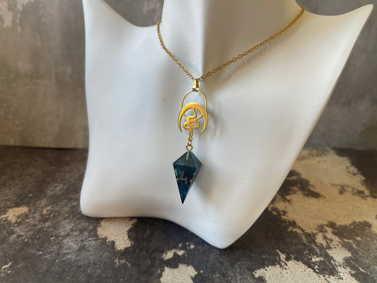 Lunar Snakes Shard D4 die necklace (gold-dark teal)