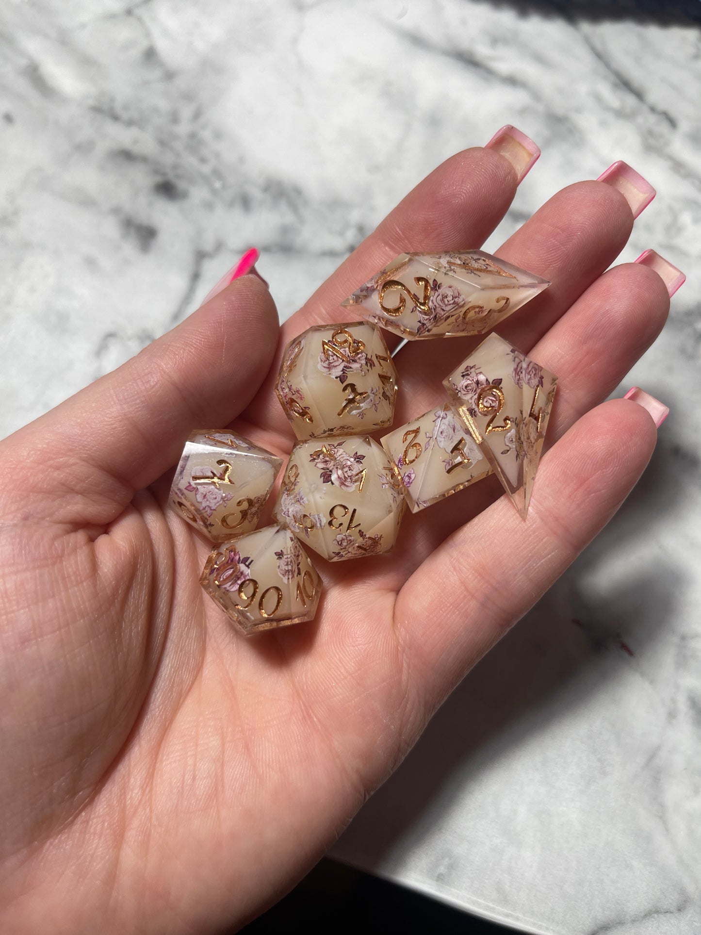 Vintage Wallpaper dice set (7pcs) alt shapes
