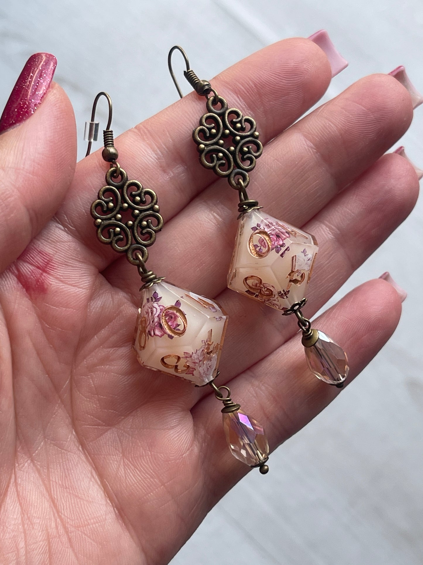Vintage Wallpaper D10 Earrings (bronze-beige and pink)