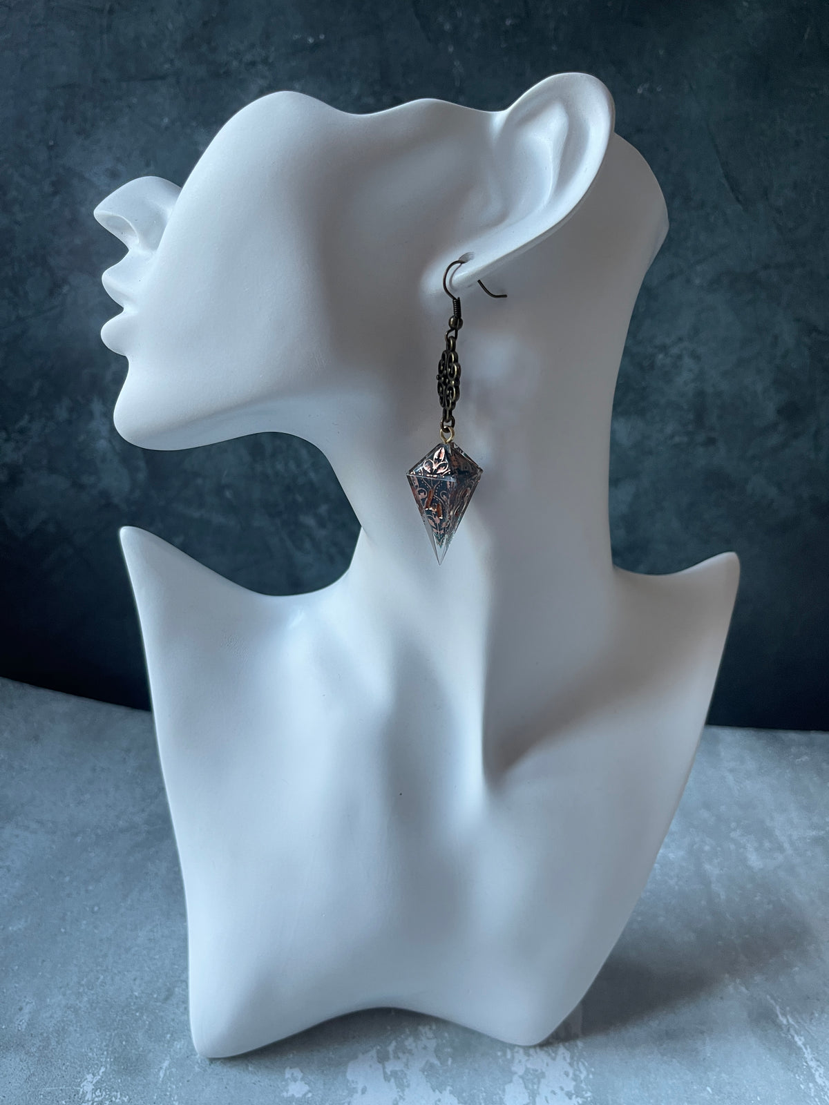 Carmilla D4 dice earrings