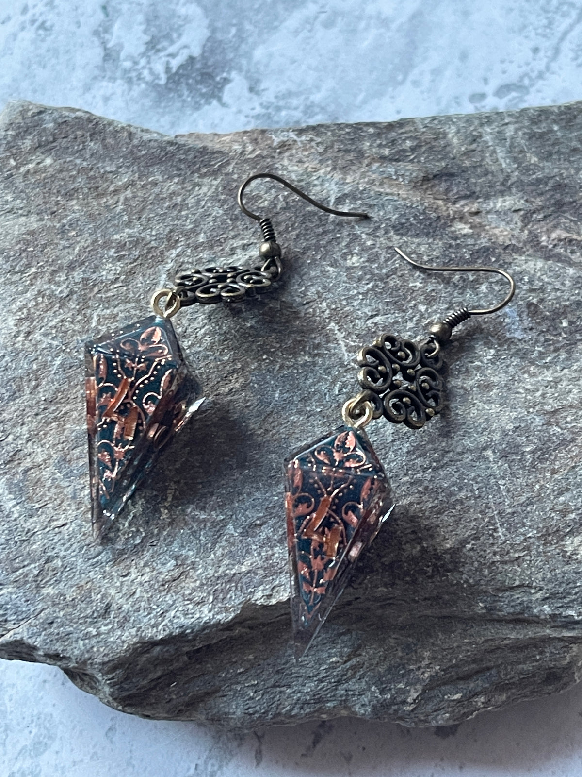 Carmilla D4 dice earrings