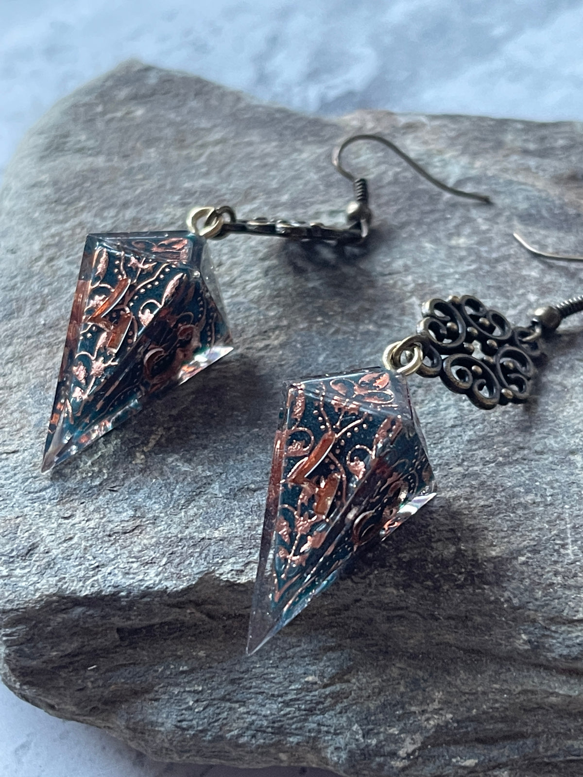Carmilla D4 dice earrings