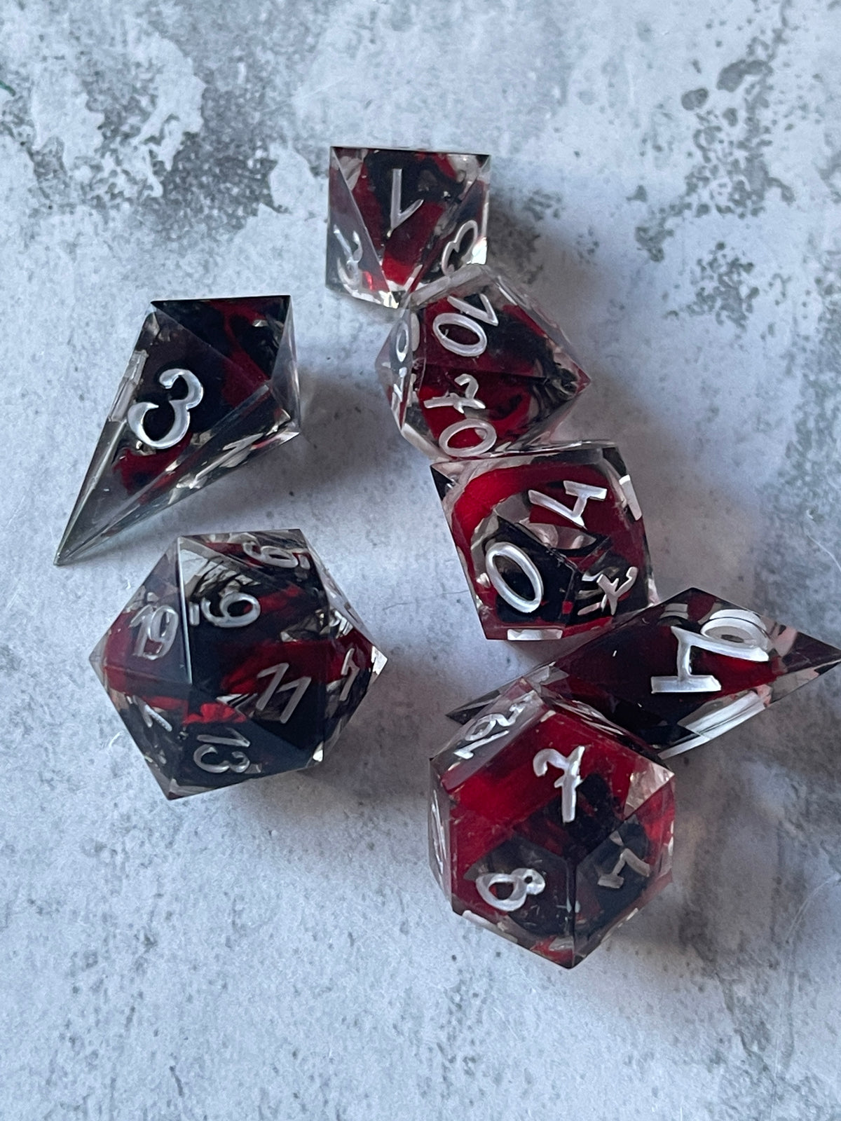 Laudna dice set  (7pcs) alternative shapes