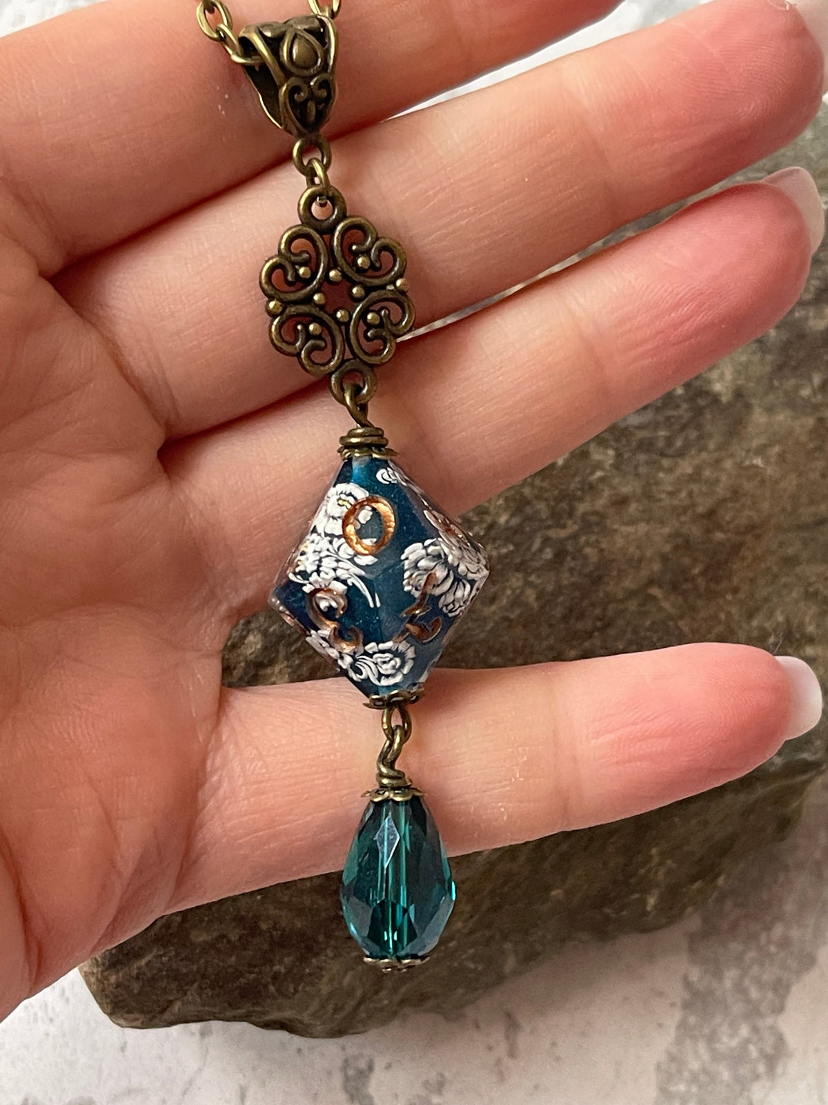 Rococo D10 die necklace