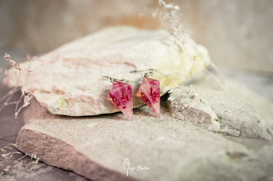 Pink Flowers Shard D4 dice earrings