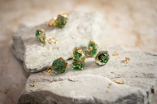 Gold Bloom dice set  (7pcs) alternative shapes