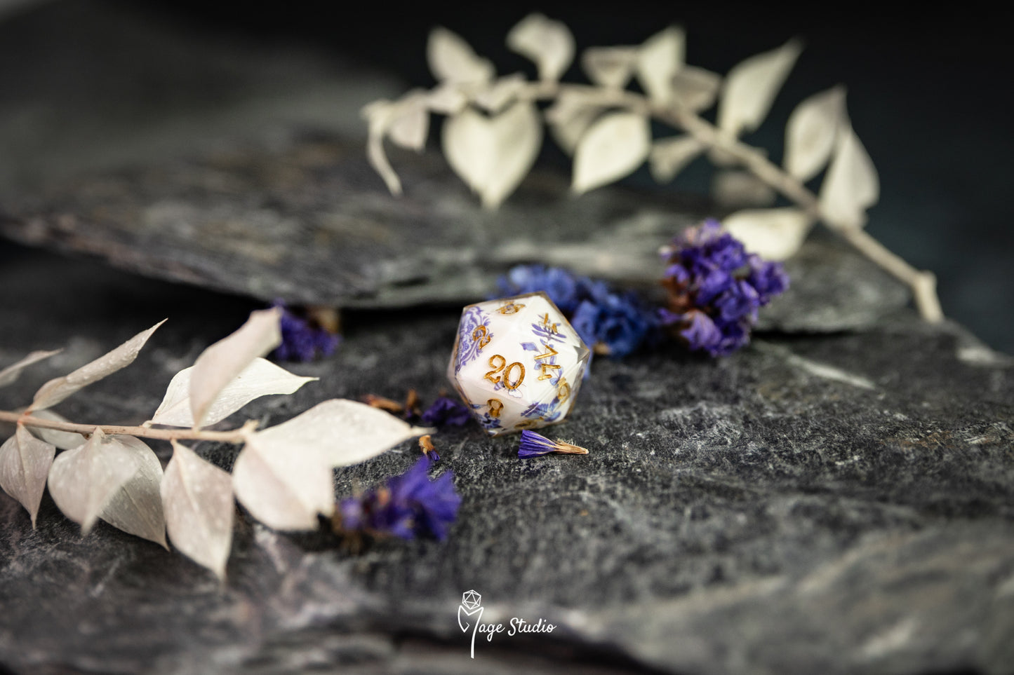 Porcelain single D20 die