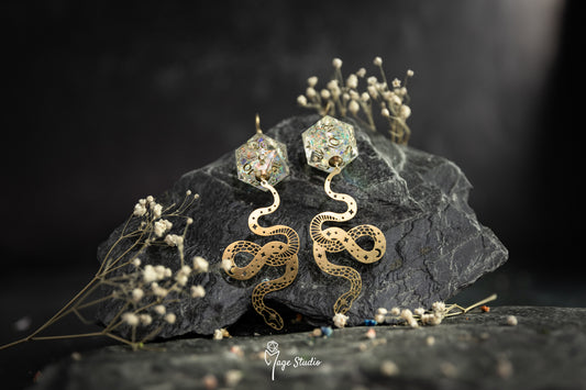 Golden Snake D20 earrings