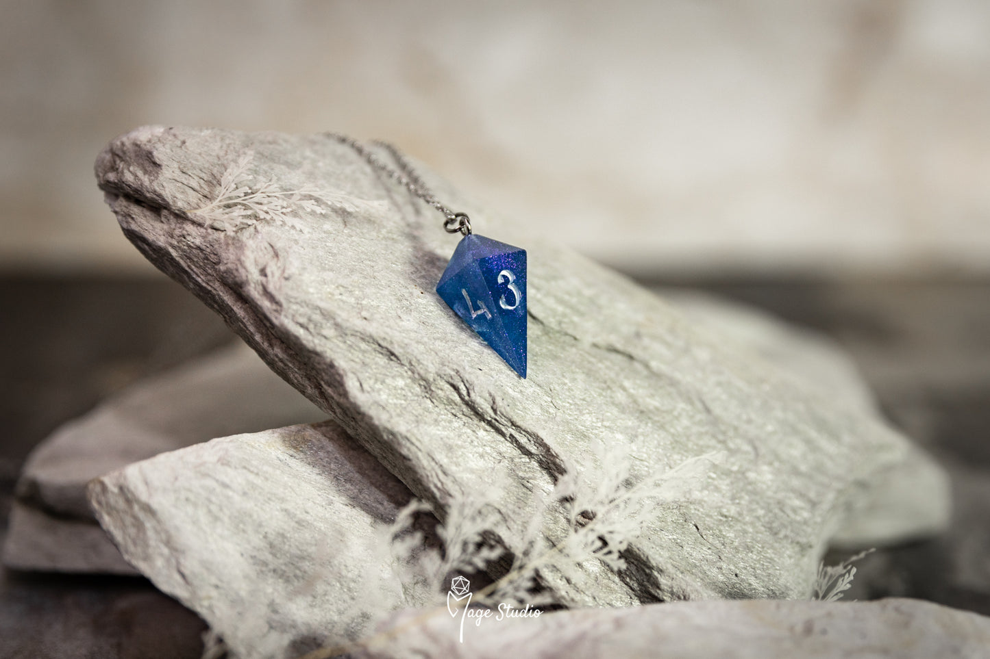 Blue Shard D4 die Necklace