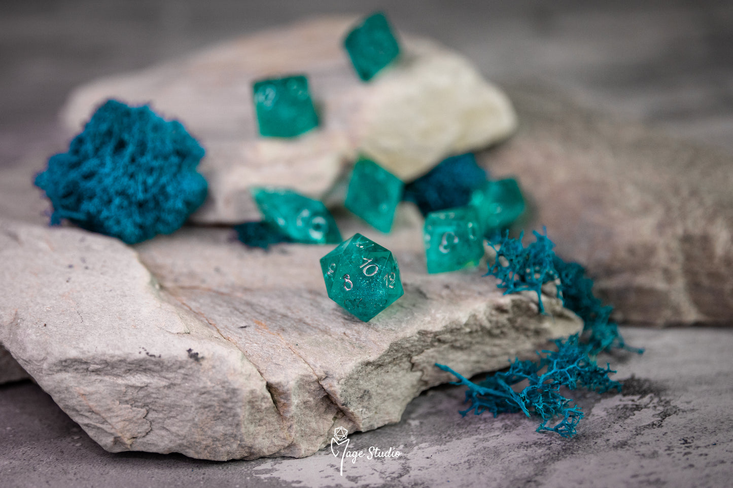 Twilight Glacier dice set  (7pcs) alternative shapes