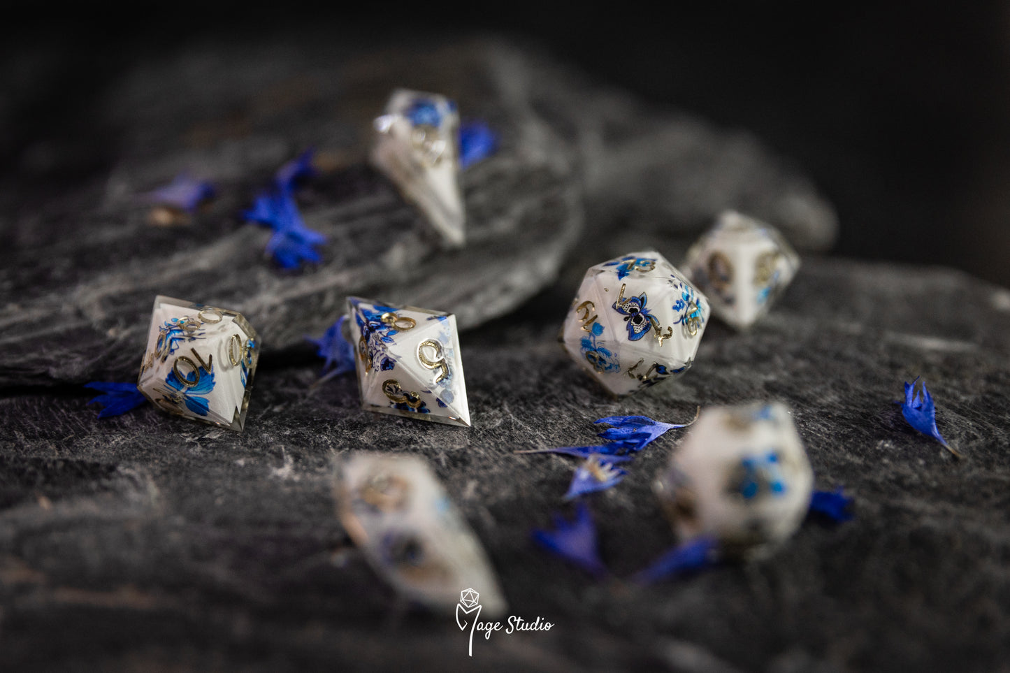 Porcelain dice set (7pcs) alt shapes