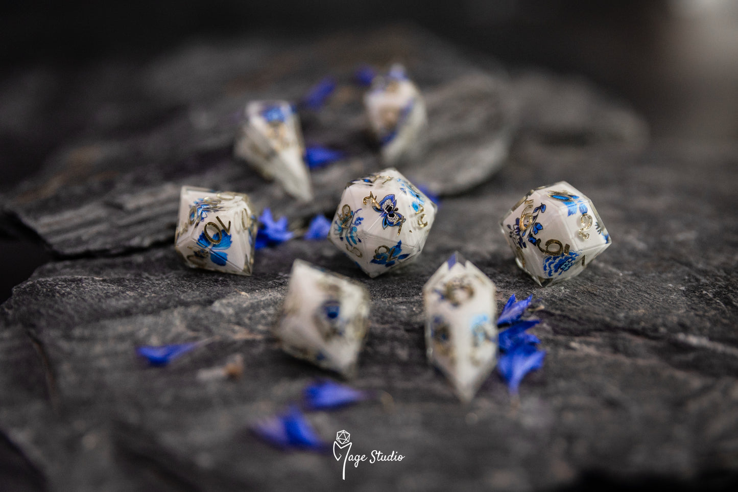 Porcelain dice set (7pcs) alt shapes