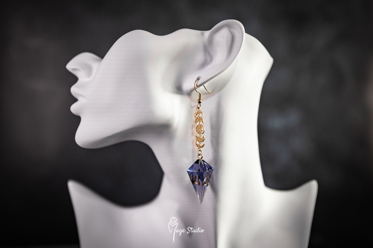 Moon Phases Shard D4 dice earrings (gold-black)